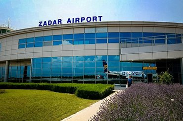 Huur een auto op de luchthaven van Zadar