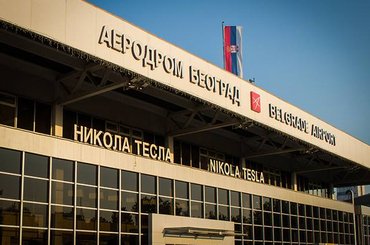 Huur een auto Luchthaven Belgrado