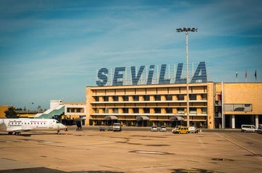 Huur een auto op de luchthaven van Sevilla