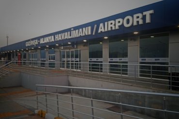 Huur een auto op de luchthaven van Alanya Gazipasa