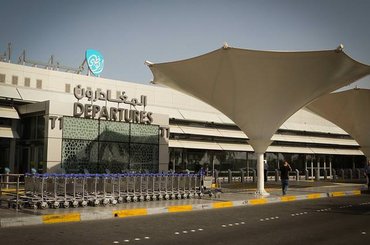 Huur een auto op de luchthaven van Abu Dhabi